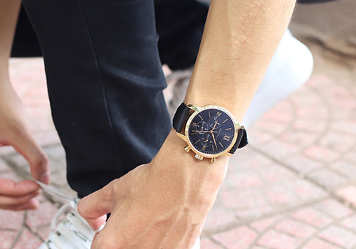 Nam cổ tay nhỏ, nên chọn đồng hồ như thế nào? - Tin tổng hợp | Đăng Quang Watch