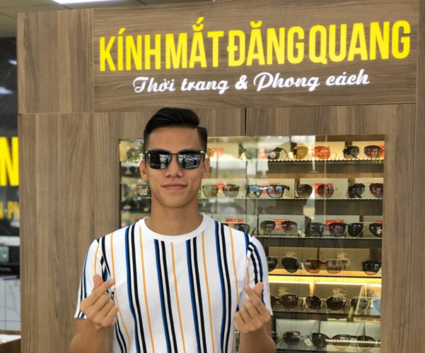 Hội trai đẹp U23 khiến chị em mê mệt và món phụ kiện phái mạnh không thể thiếu. - Tin tổng hợp | Đăng Quang Watch