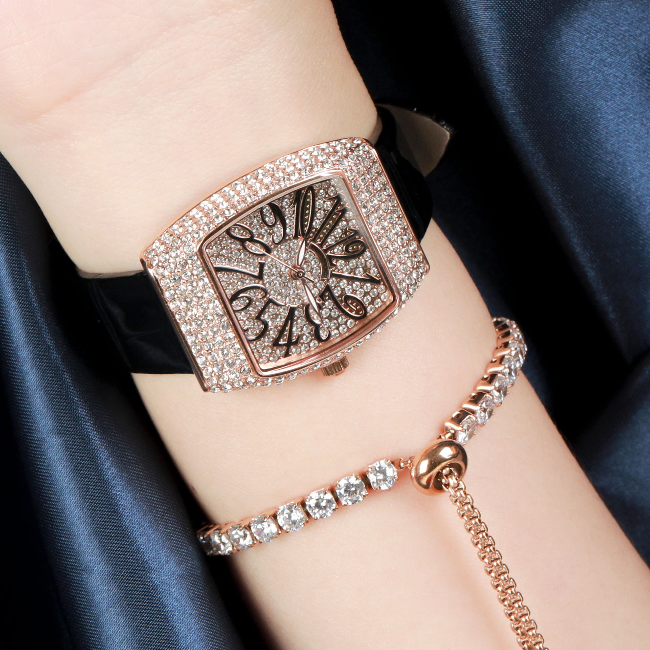 Đồng hồ Diamond D DM74505RG-B
