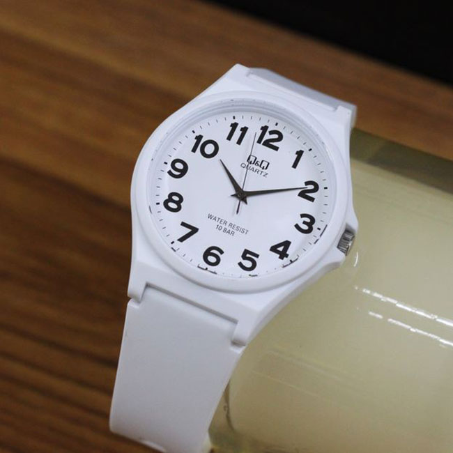 Đồng hồ Q&Q QQ-VR02J005Y