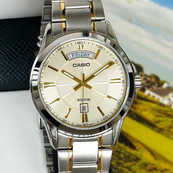 Đồng hồ Casio CA-MTP-1381G-9AVDF