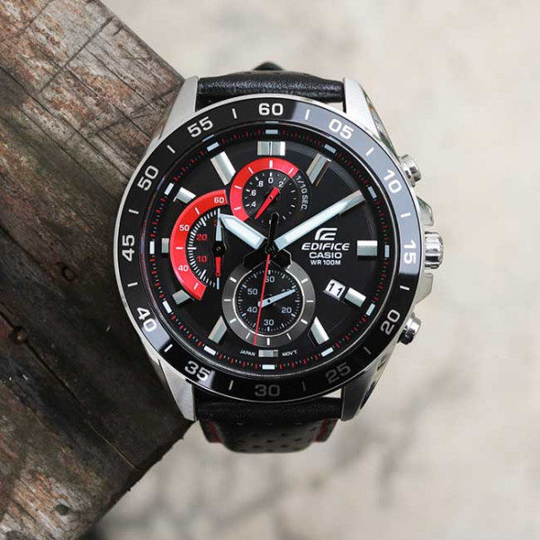 Đồng hồ Casio CA-EFV-550L-1AVUDF