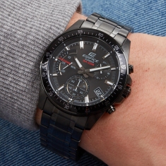 Đồng hồ Casio CA-EFV-540DC-1AVUDF
