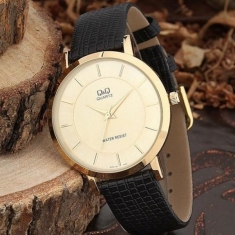 Đồng hồ Q&Q QQ-Q944J100Y
